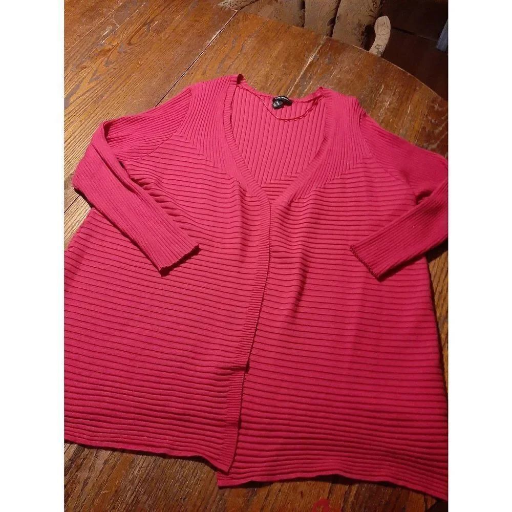Size 18/20 Lane Bryant Bright Pink Long Sleeve Ribbed Knit Cardigan Open Front